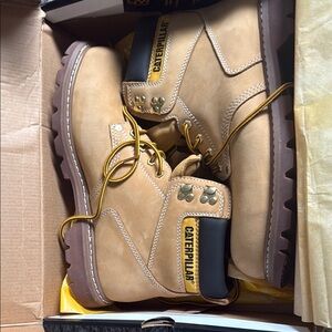 Caterpillar Tan Work Boots